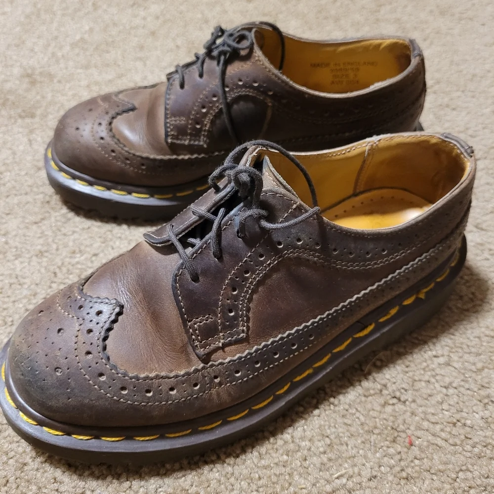 Dr. Marten's Brown Yellow Stitch Smooth Leather Brogue Shoes, size 3